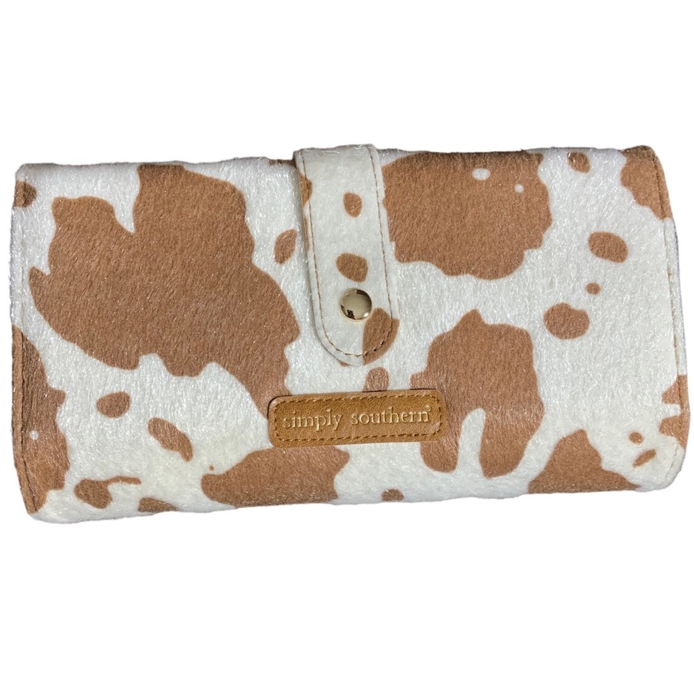 NWT Simply Southern brown cow print multi function compartments large wallet - Picture 1 of 6
